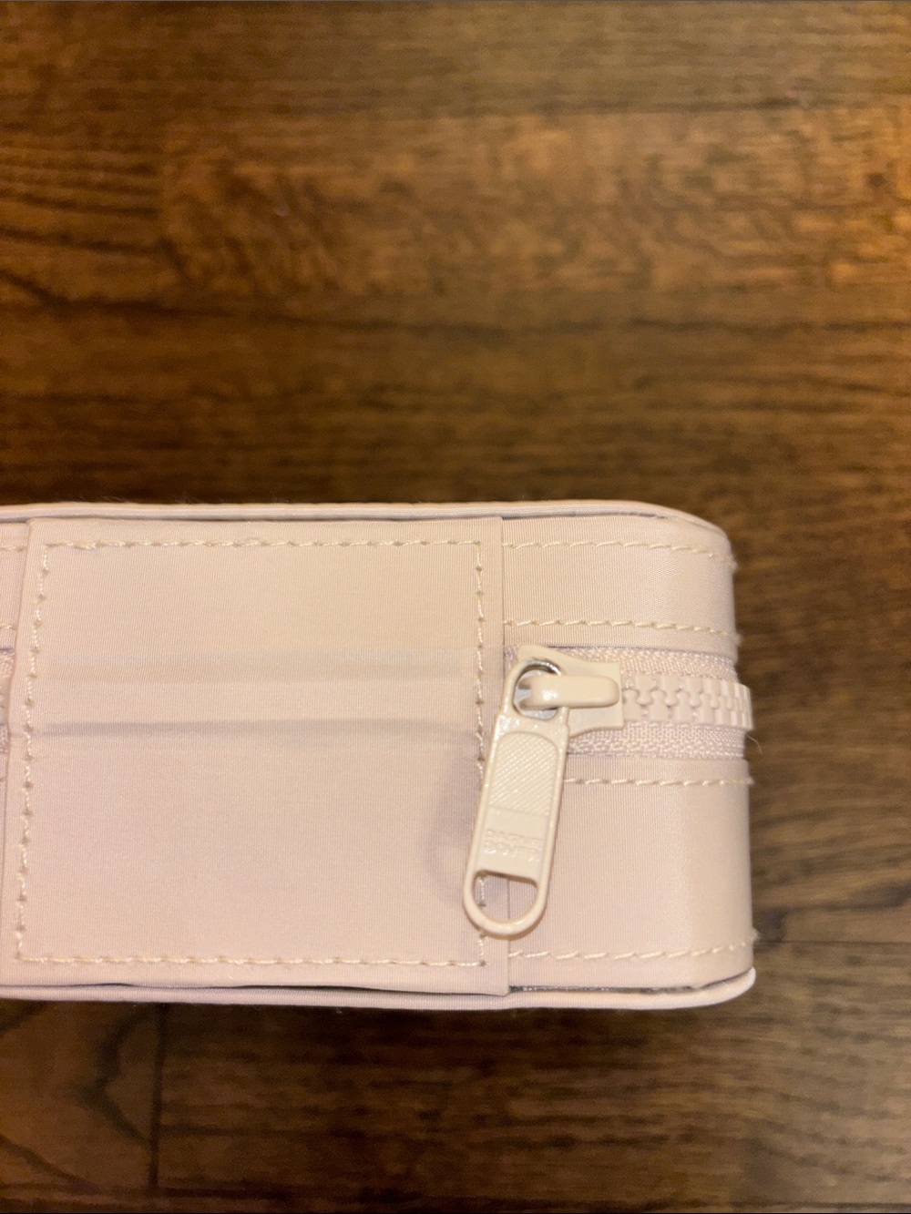 Dagne Dover Frankie Jewelry Case in Oyster *LIMITED EDITION* - Picture 3 of 7